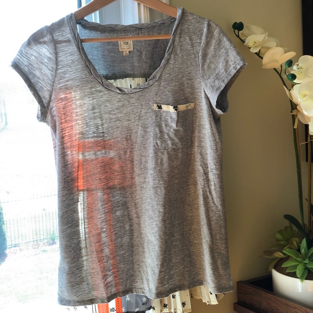 ✨SOLD Anthropologie short sleeve shirt.  Women’s size small.
